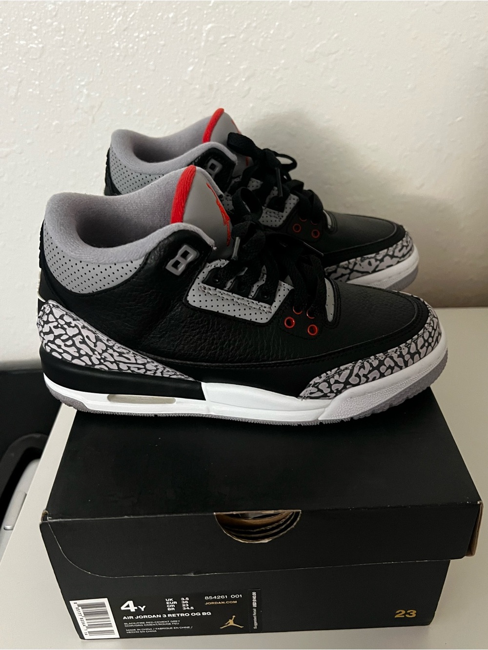 Jordan 3 Black Cement